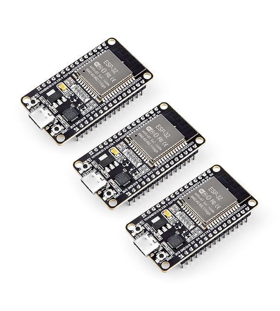 Tres placas de desarrollo ELEGOO ESP-32 con conectores USB-C