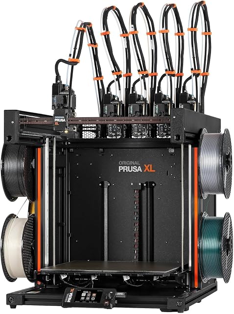Impresora 3D de gran formato Original Prusa XL con cinco cabezales en un raíl de aparcamiento
