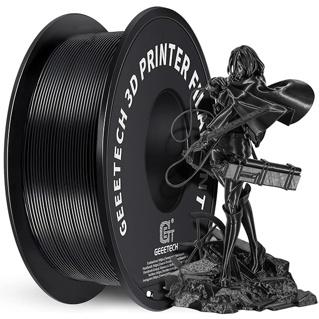 Bobina de filamento PLA negro de GEEETECH junto a una figura impresa negra